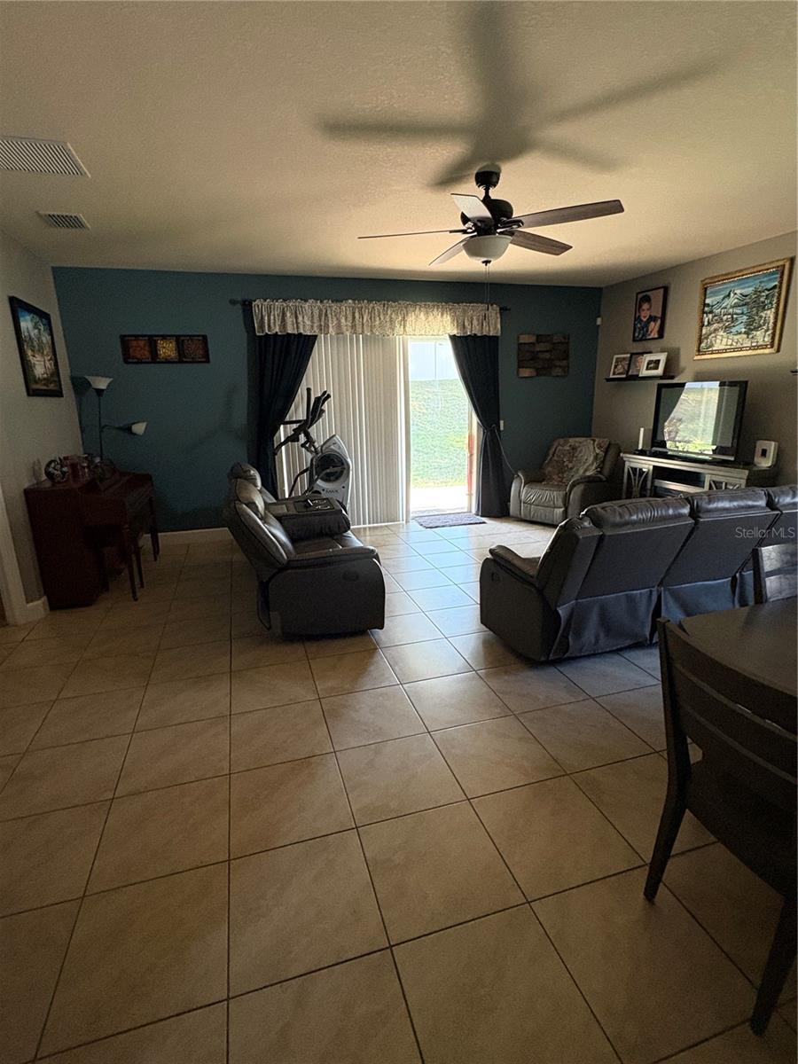 Image 7 of 13 For 709 Calabria Way