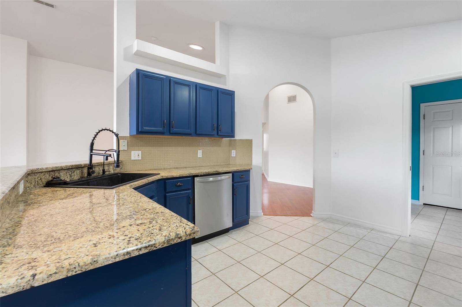 Image 16 of 51 For 16839 Rockwell Heights Lane