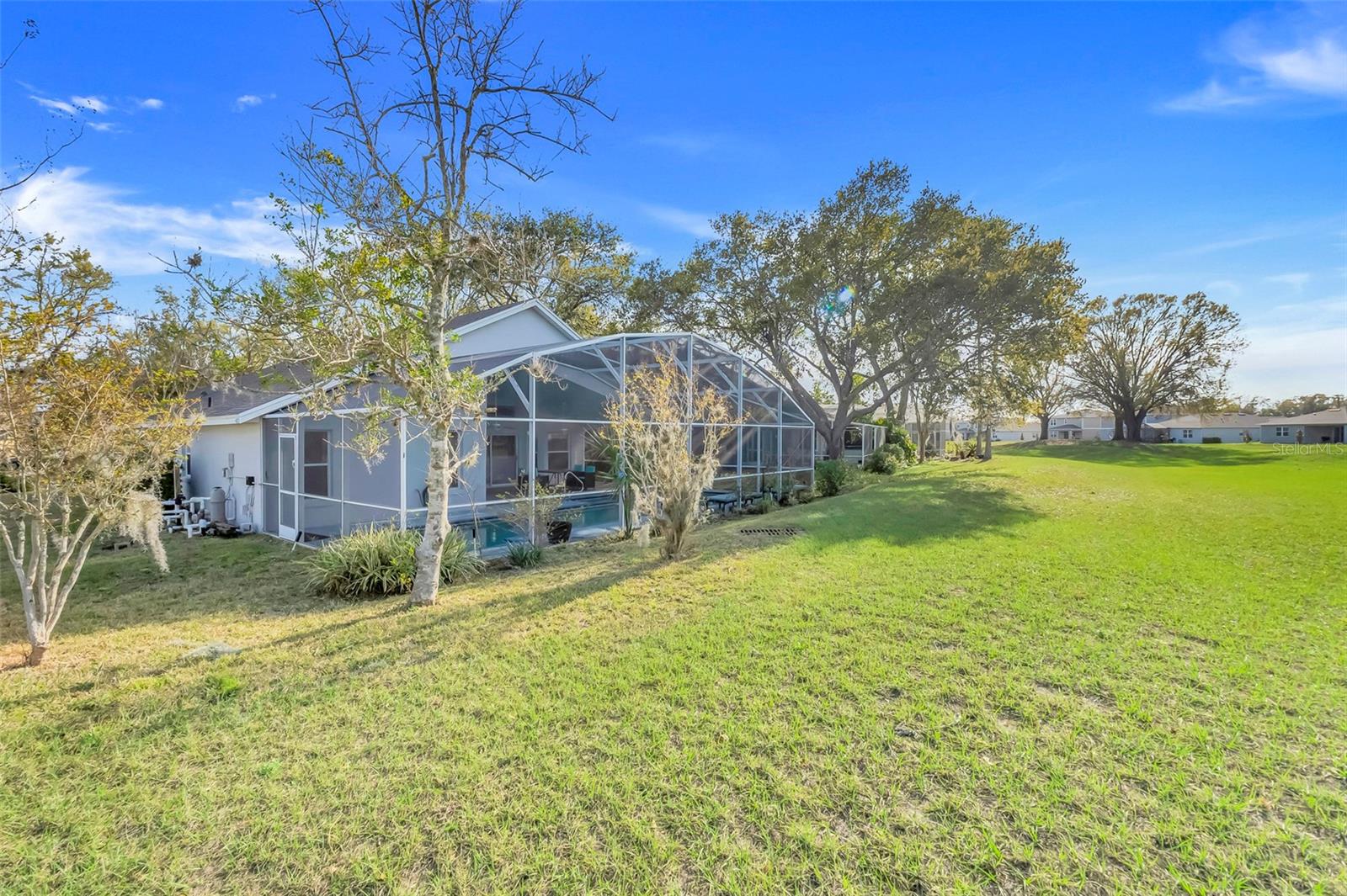 Image 38 of 51 For 16839 Rockwell Heights Lane