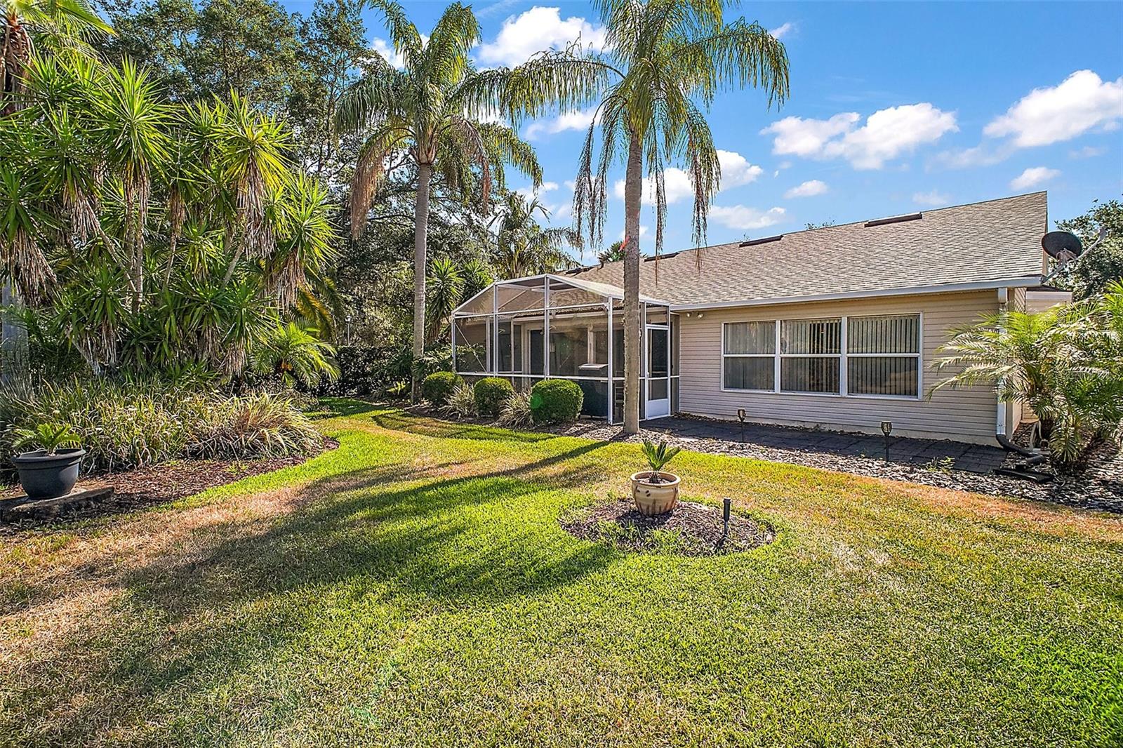 Image 5 of 36 For 25129 Riverwalk Drive