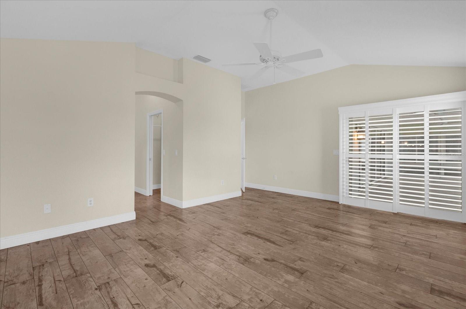 Image 27 of 46 For 2176 Blackville Drive