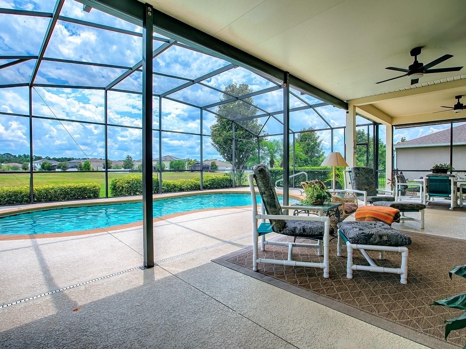 Image 3 of 66 For 718 Lake Douglas Drive