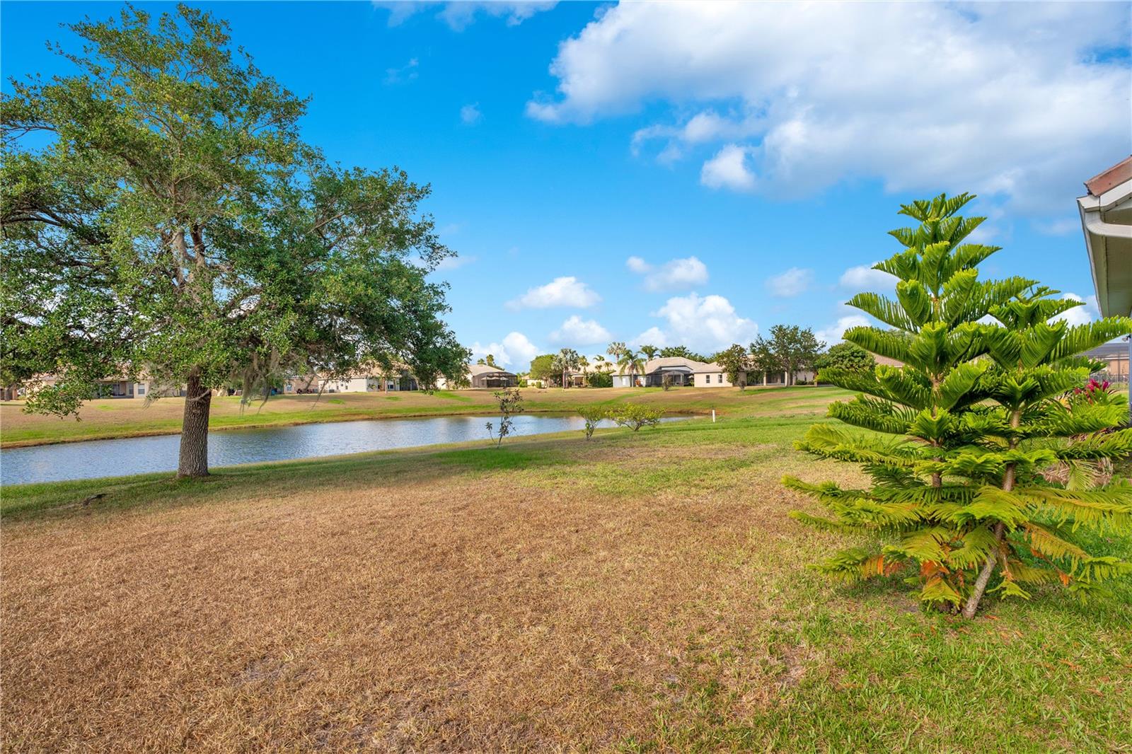 Image 26 of 54 For 2641 Meadow View Court