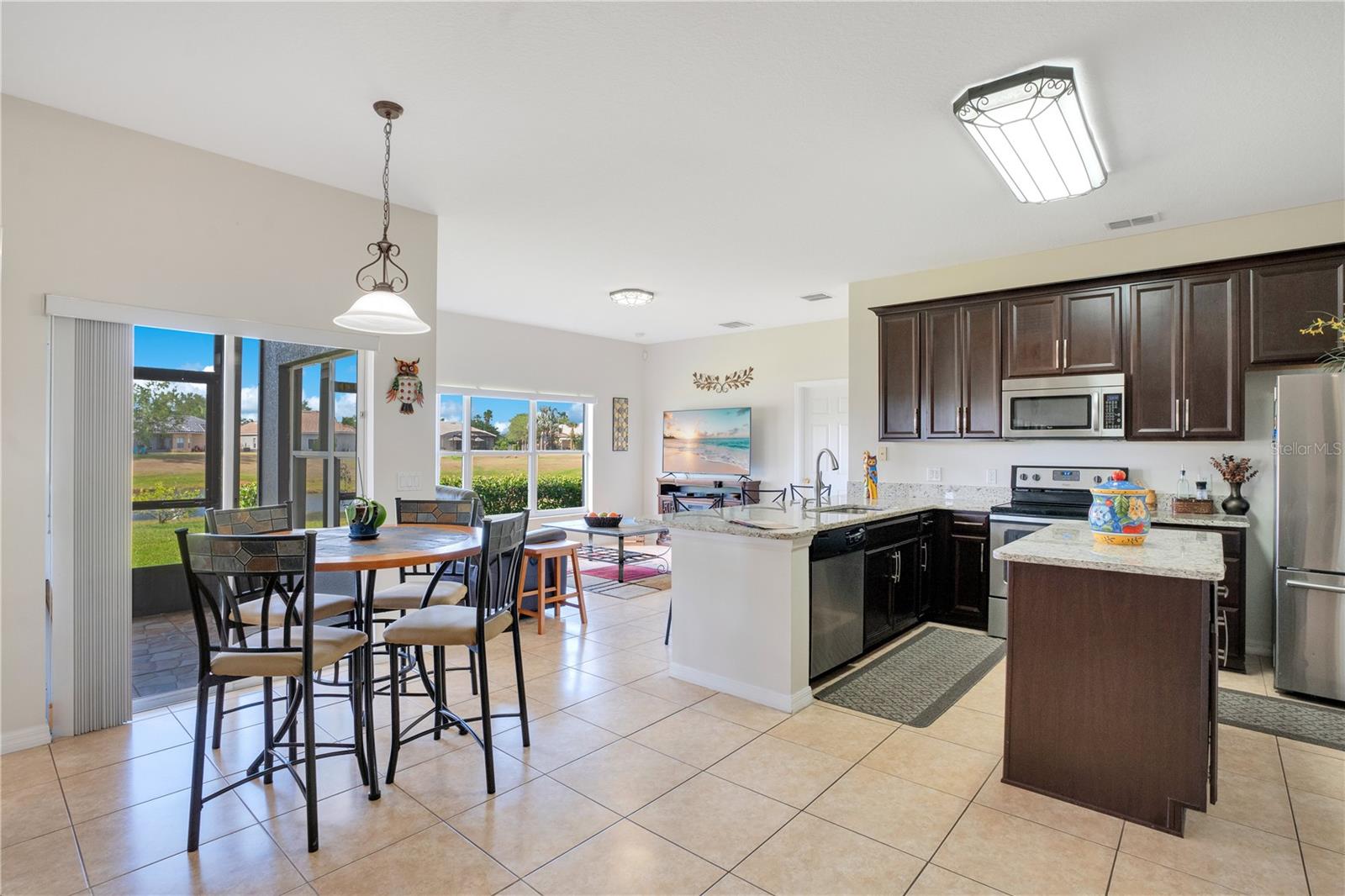 Image 8 of 54 For 2641 Meadow View Court