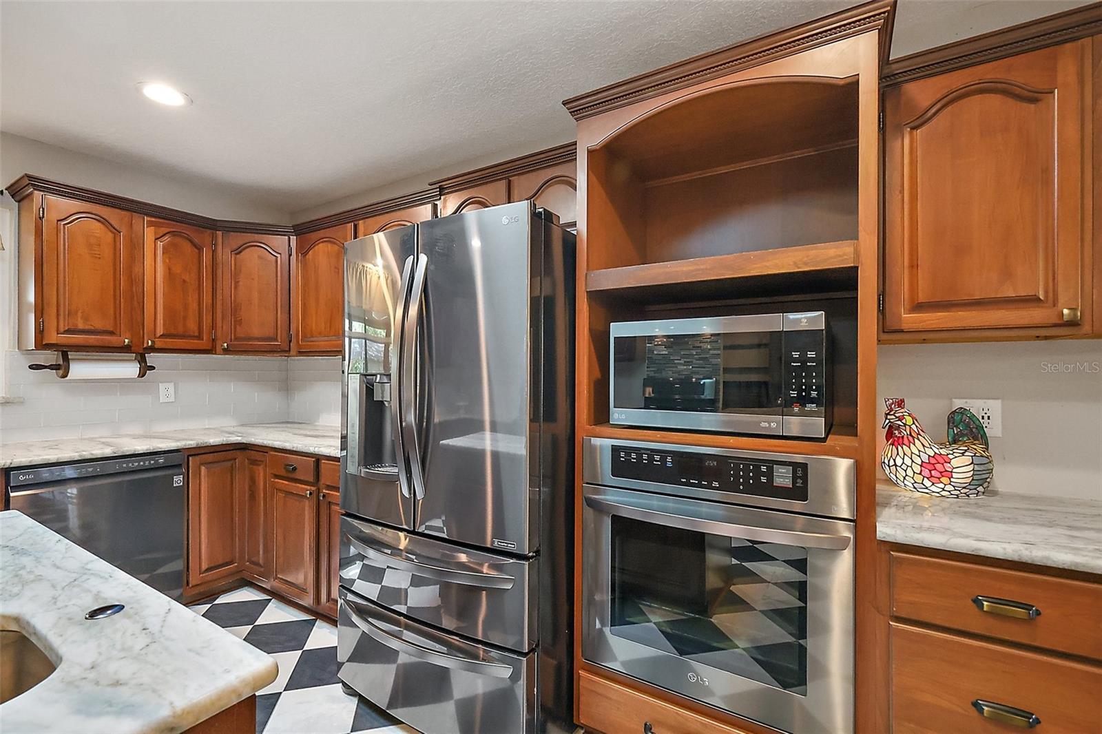 Image 14 of 64 For 32132 Hickory Lane