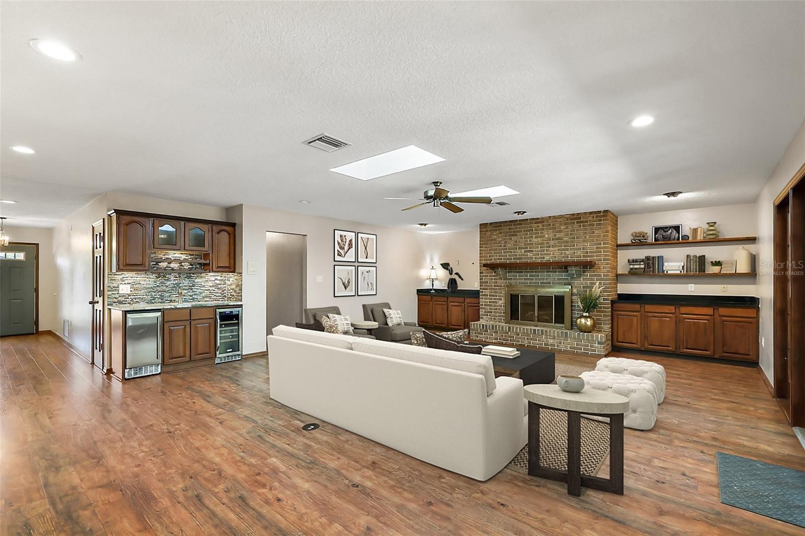 Image 15 of 64 For 32132 Hickory Lane