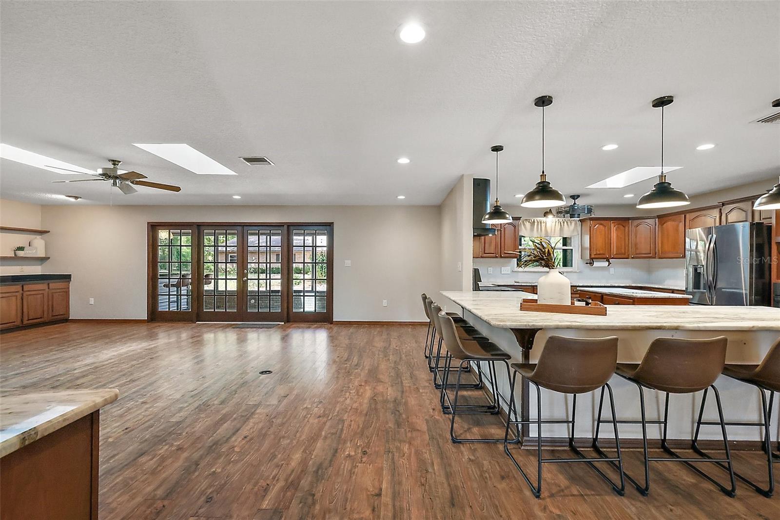 Image 19 of 64 For 32132 Hickory Lane
