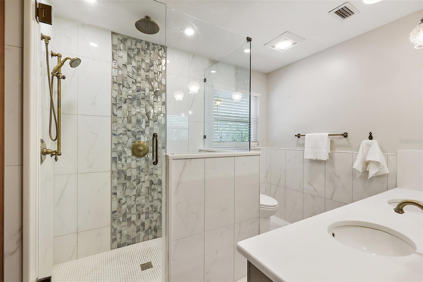 Image 30 of 64 For 32132 Hickory Lane