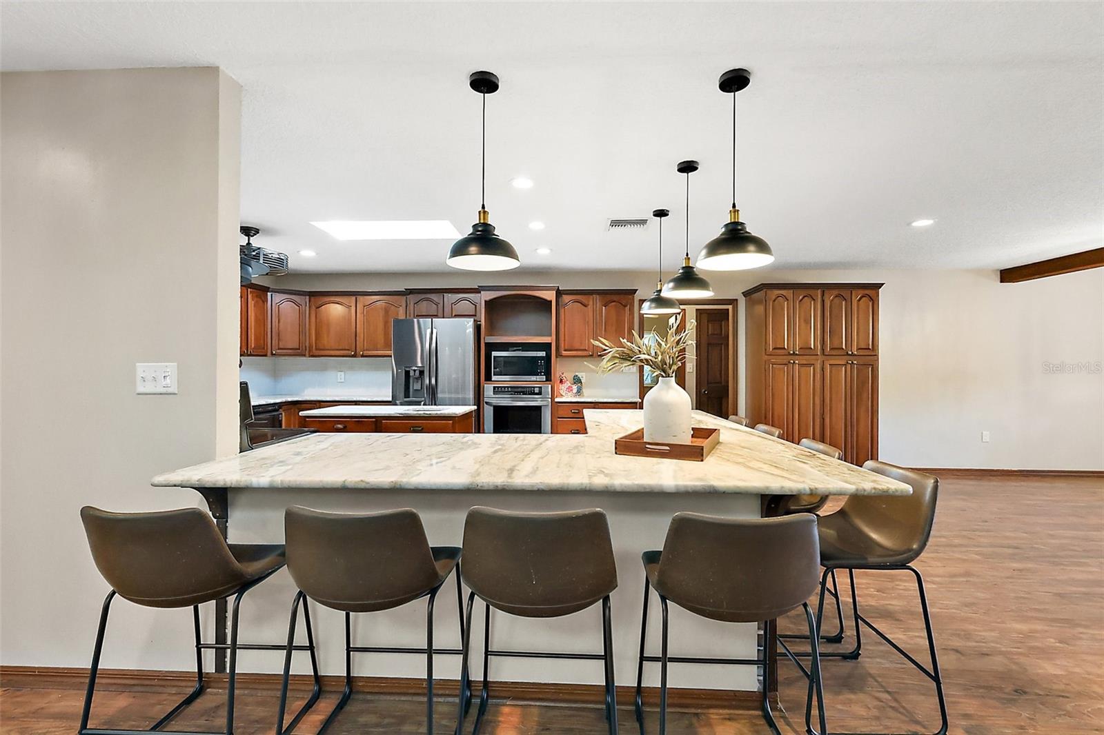 Image 4 of 64 For 32132 Hickory Lane