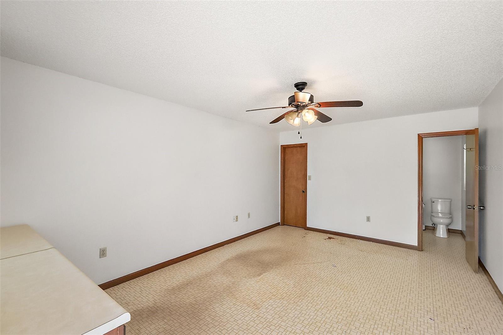 Image 55 of 64 For 32132 Hickory Lane