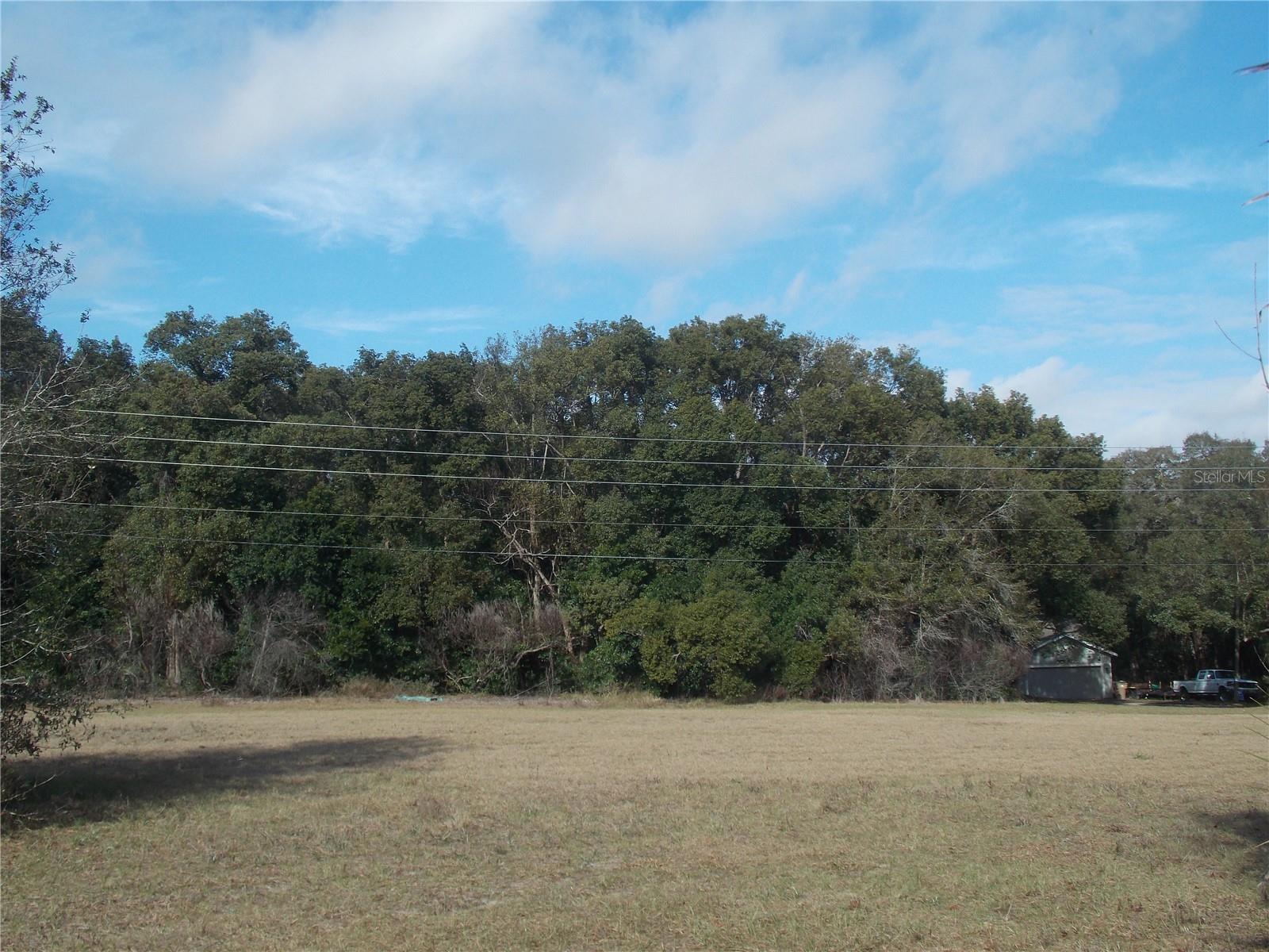 Image 3 of 7 For Turnberry Avenue