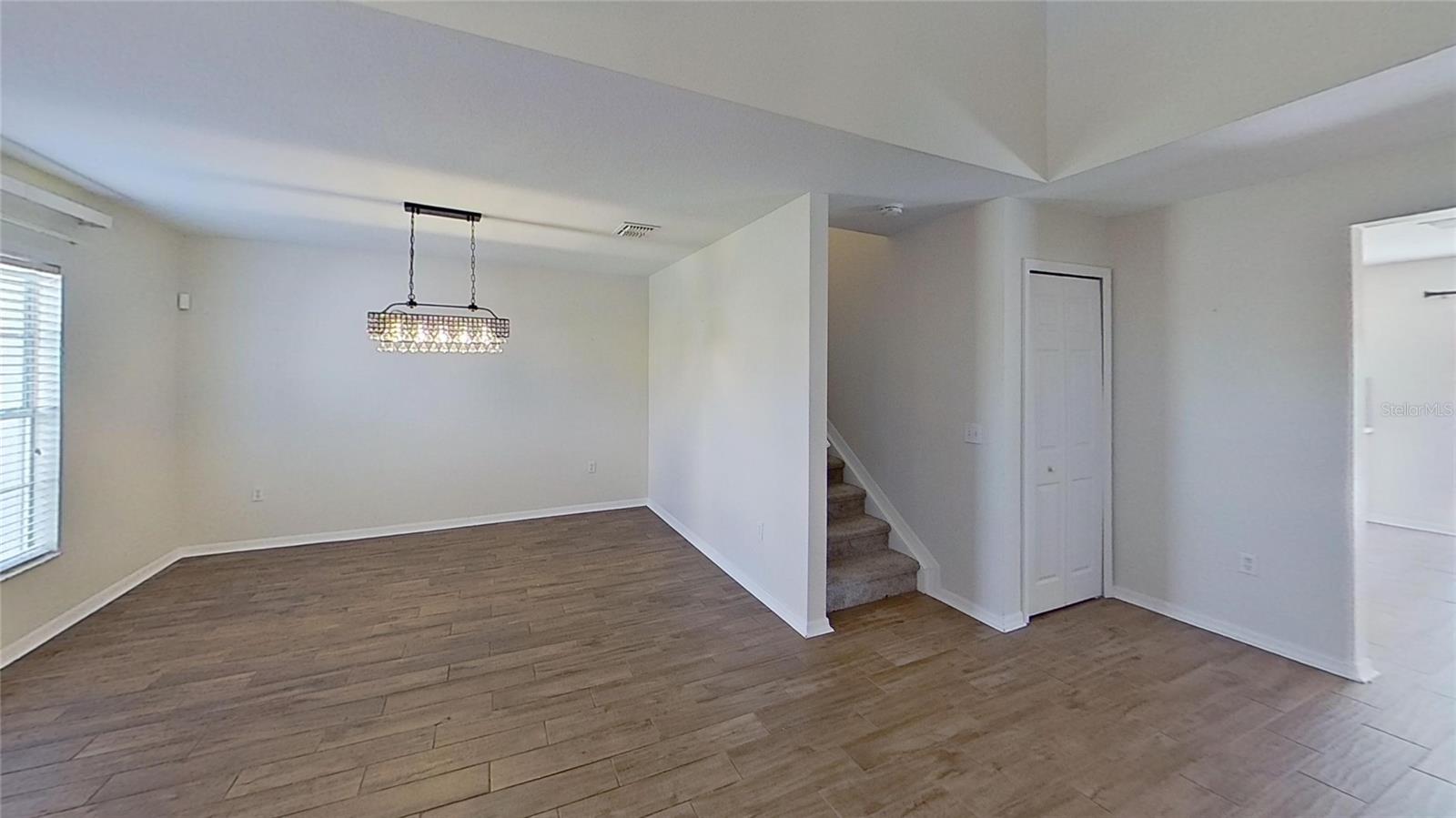 Image 2 of 43 For 165 Fish Hawk Drive