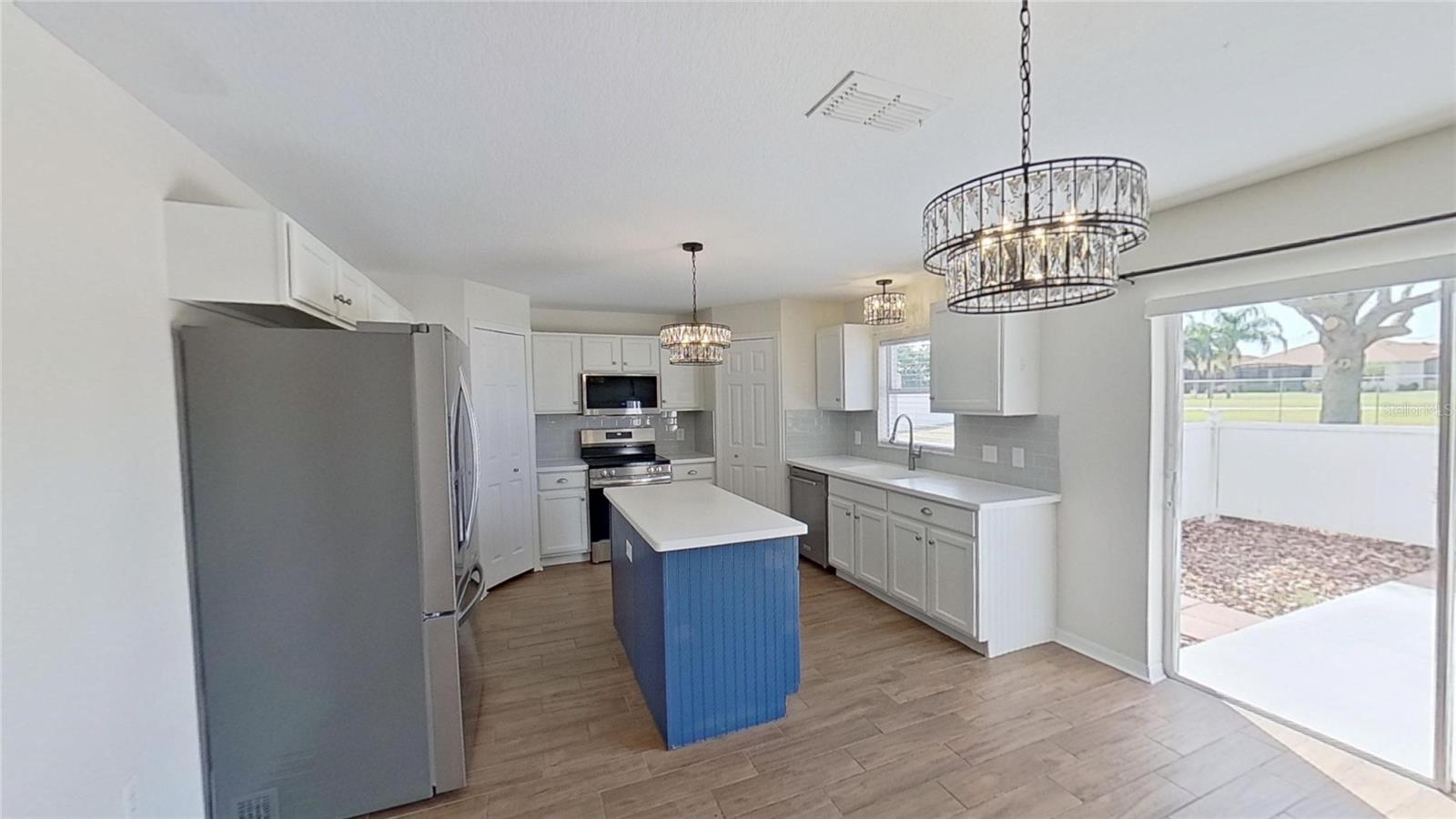 Image 4 of 43 For 165 Fish Hawk Drive