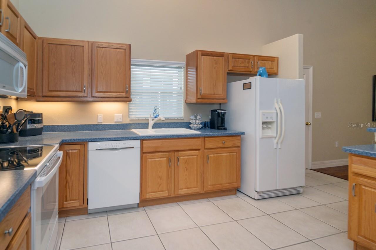 Image 17 of 47 For 2539 Caithness Way