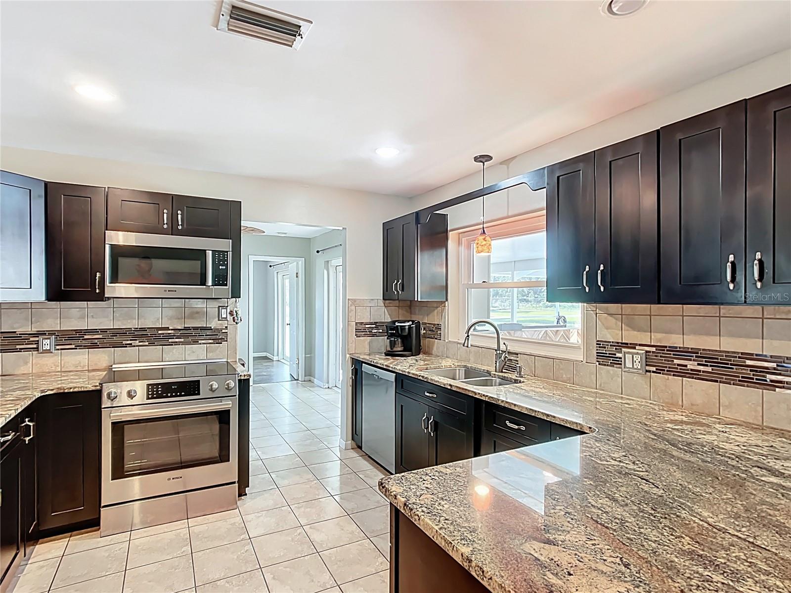Image 16 of 48 For 3221 Granada Drive