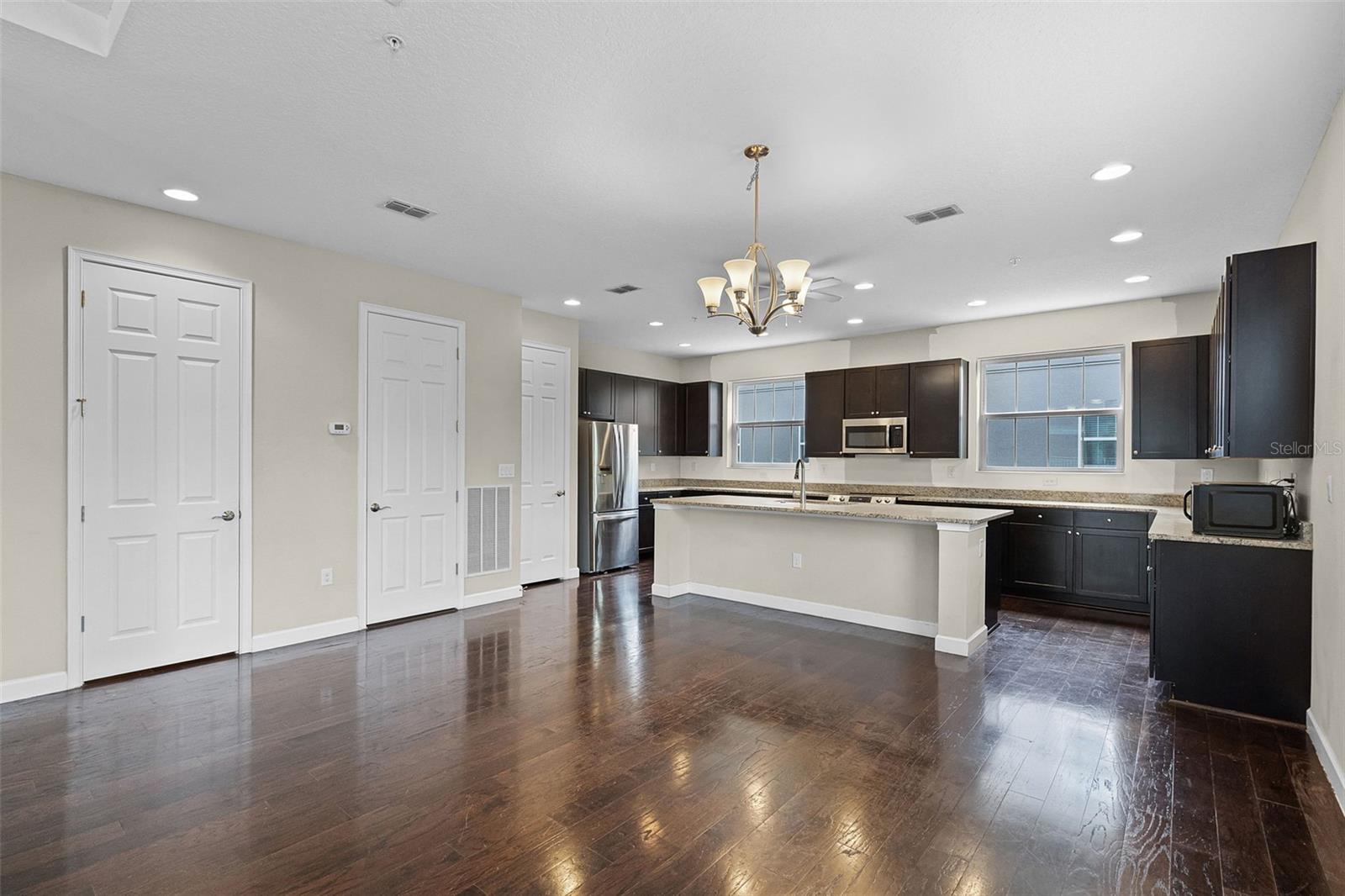 Image 4 of 51 For 1795 Piedmont Pl
