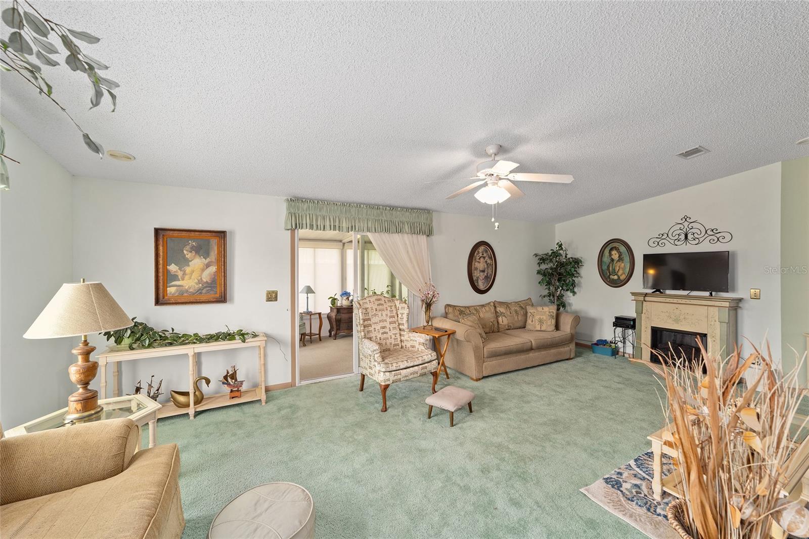 Image 14 of 39 For 1109 Paradise Drive