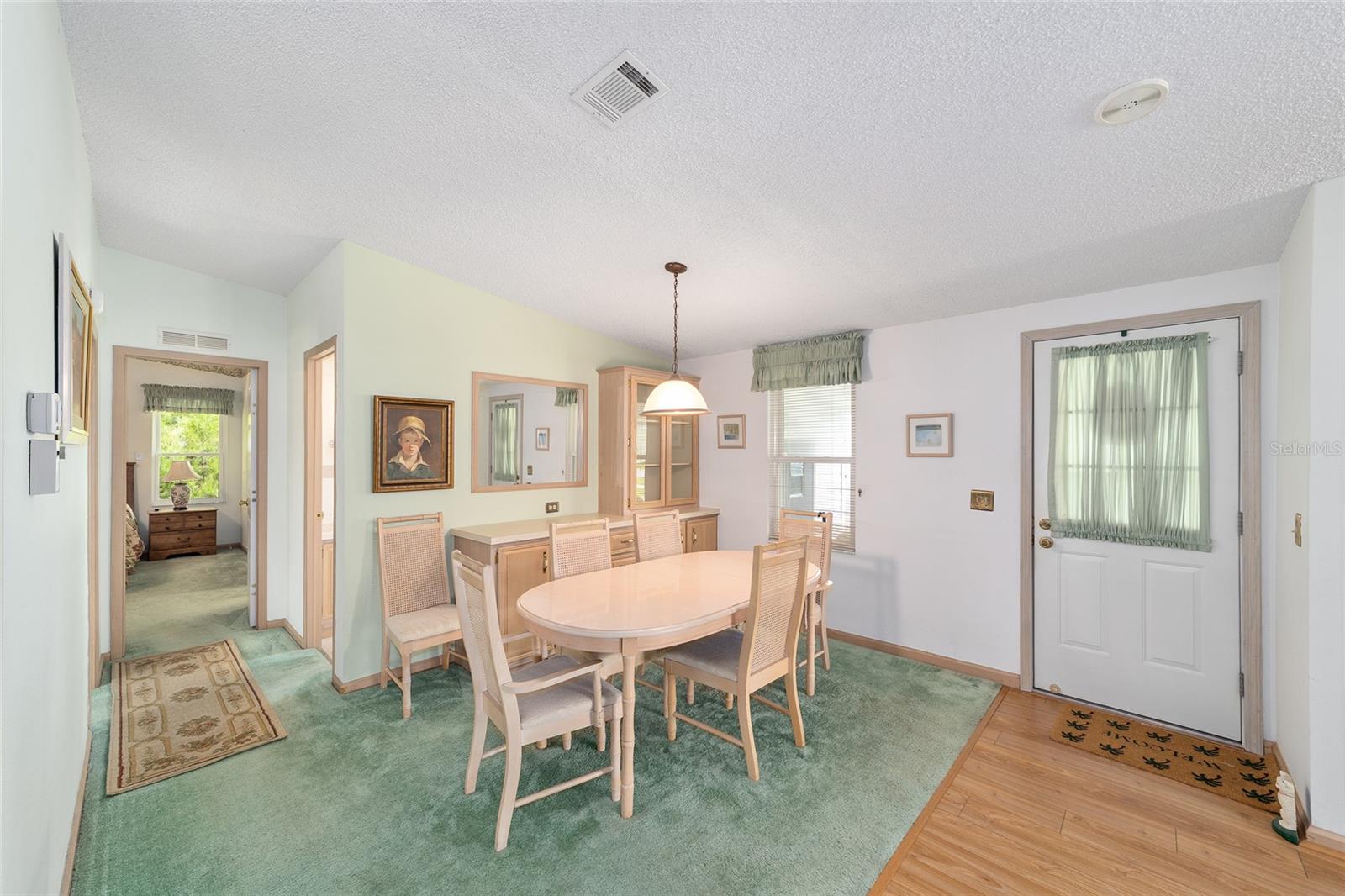 Image 6 of 39 For 1109 Paradise Drive