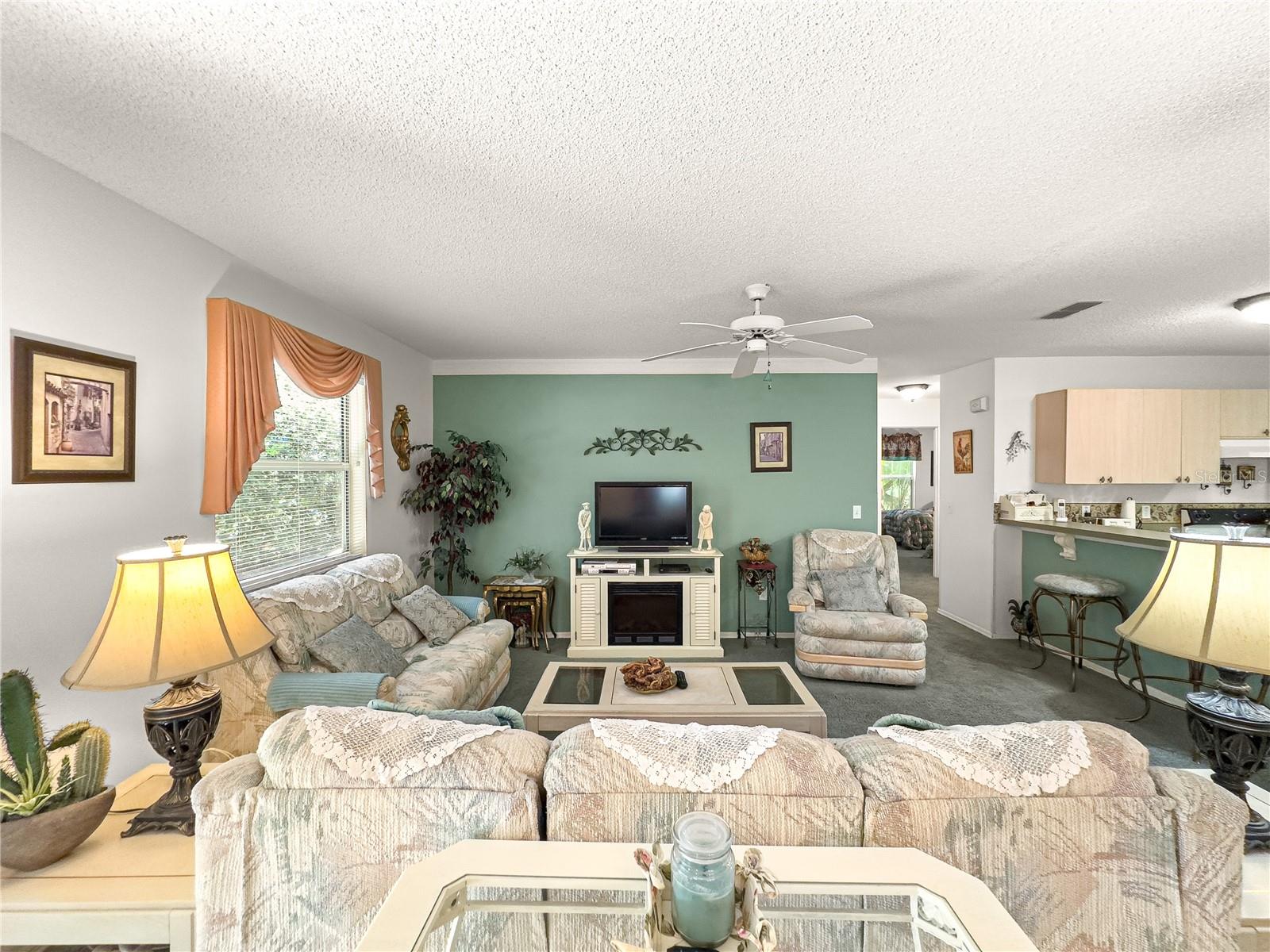 Image 11 of 44 For 2102 Estevez Drive