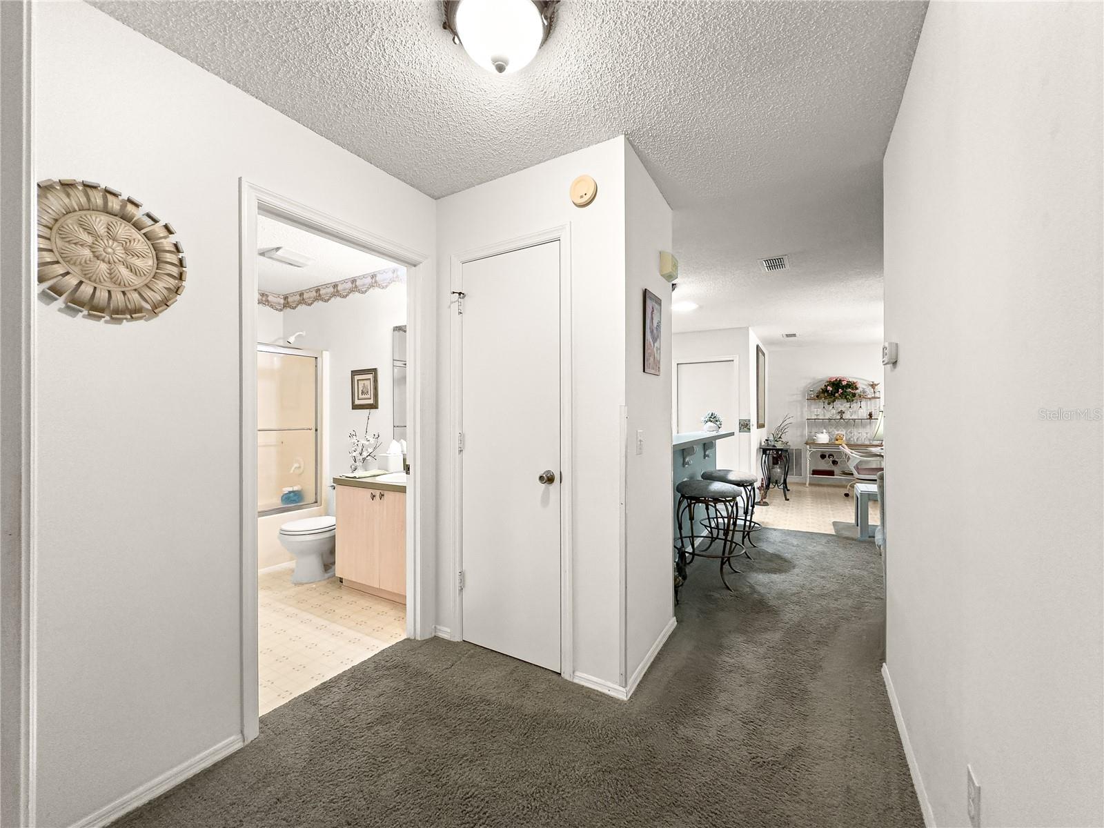 Image 23 of 44 For 2102 Estevez Drive