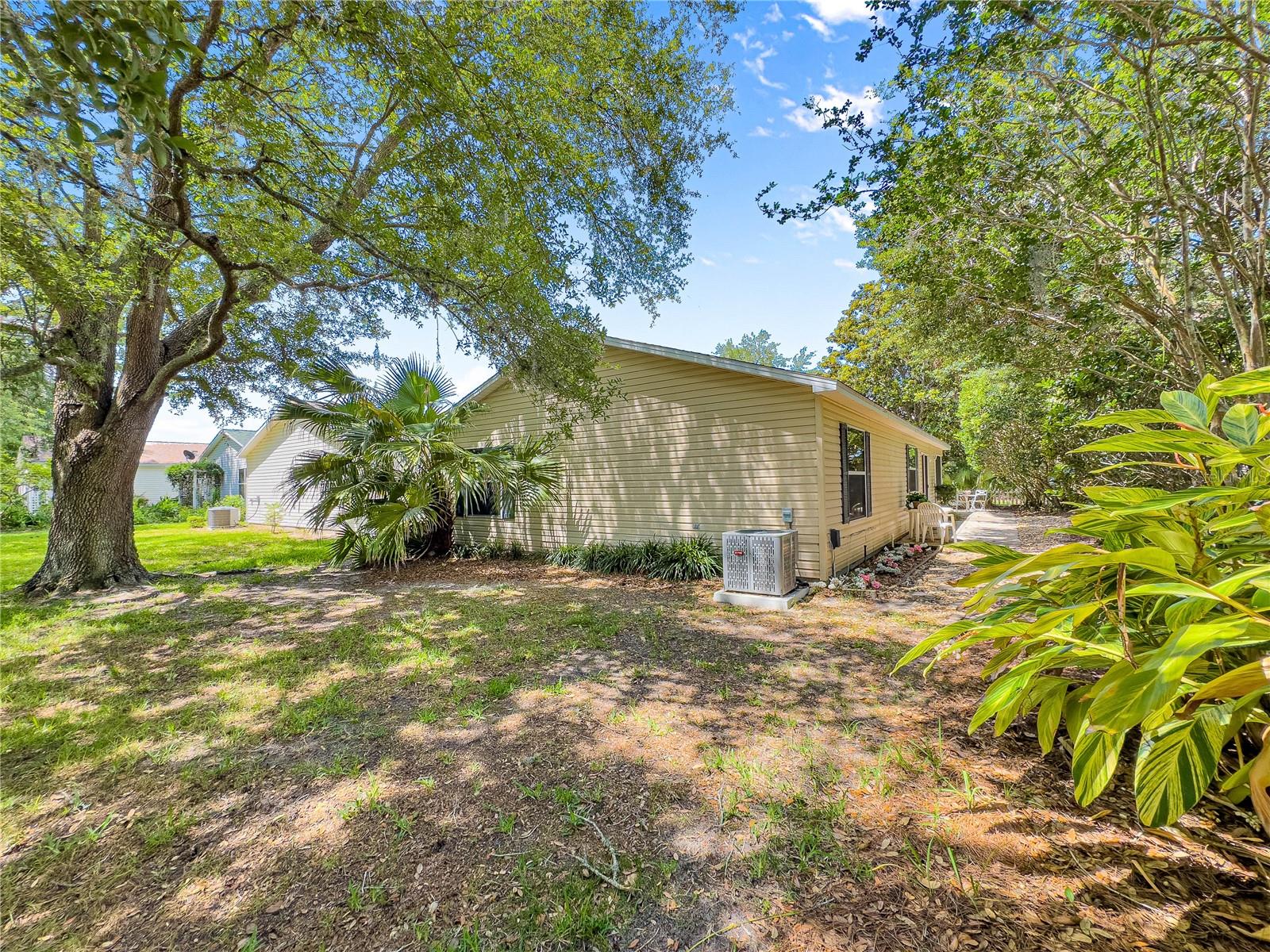 Image 34 of 44 For 2102 Estevez Drive