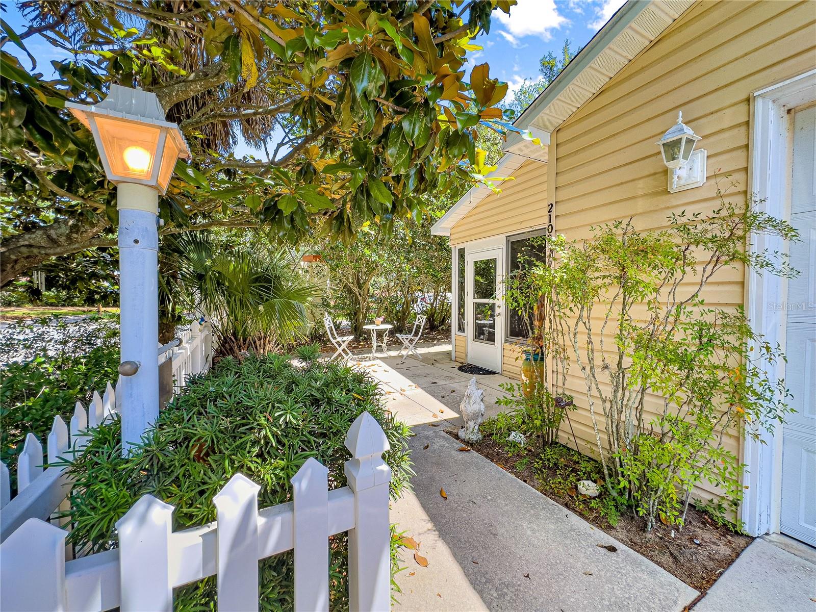 Image 4 of 44 For 2102 Estevez Drive