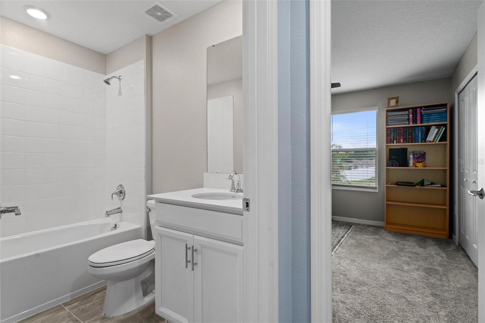 Image 8 of 61 For 5354 Travertine Street