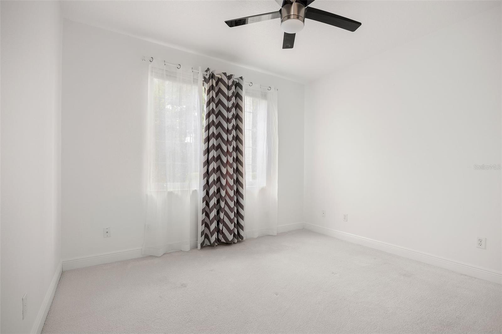 Image 12 of 49 For 39539 Harbor Hills Boulevard
