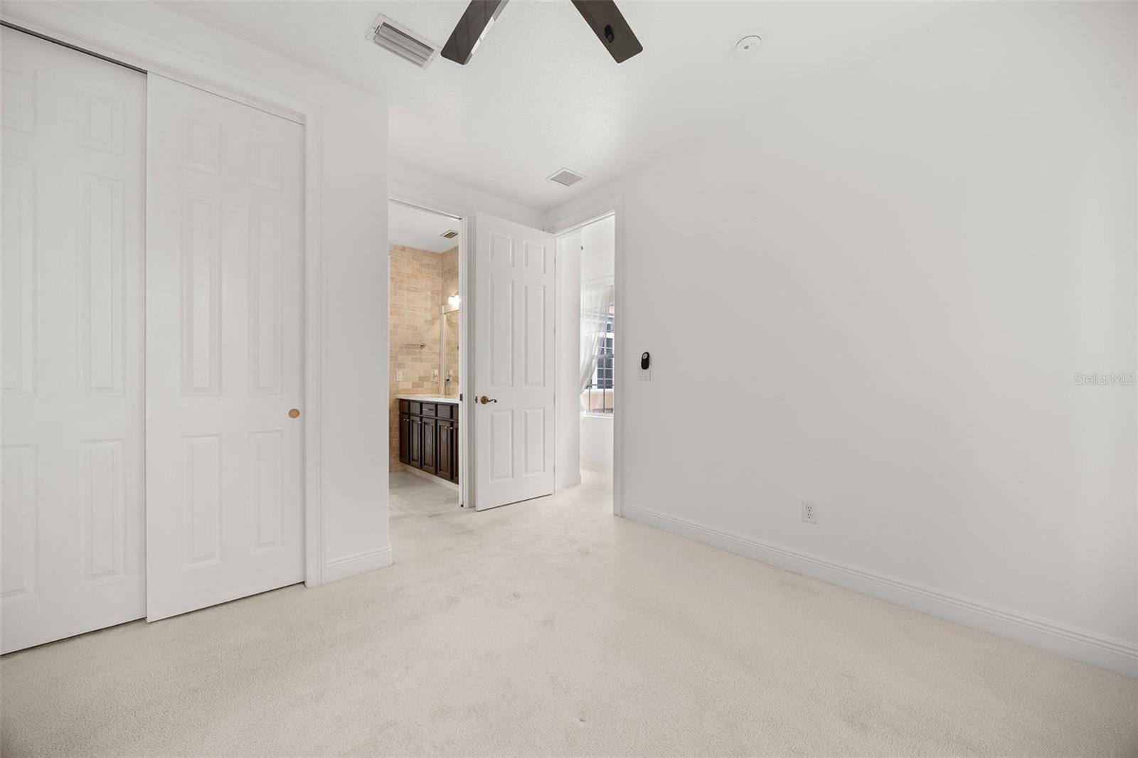 Image 13 of 49 For 39539 Harbor Hills Boulevard