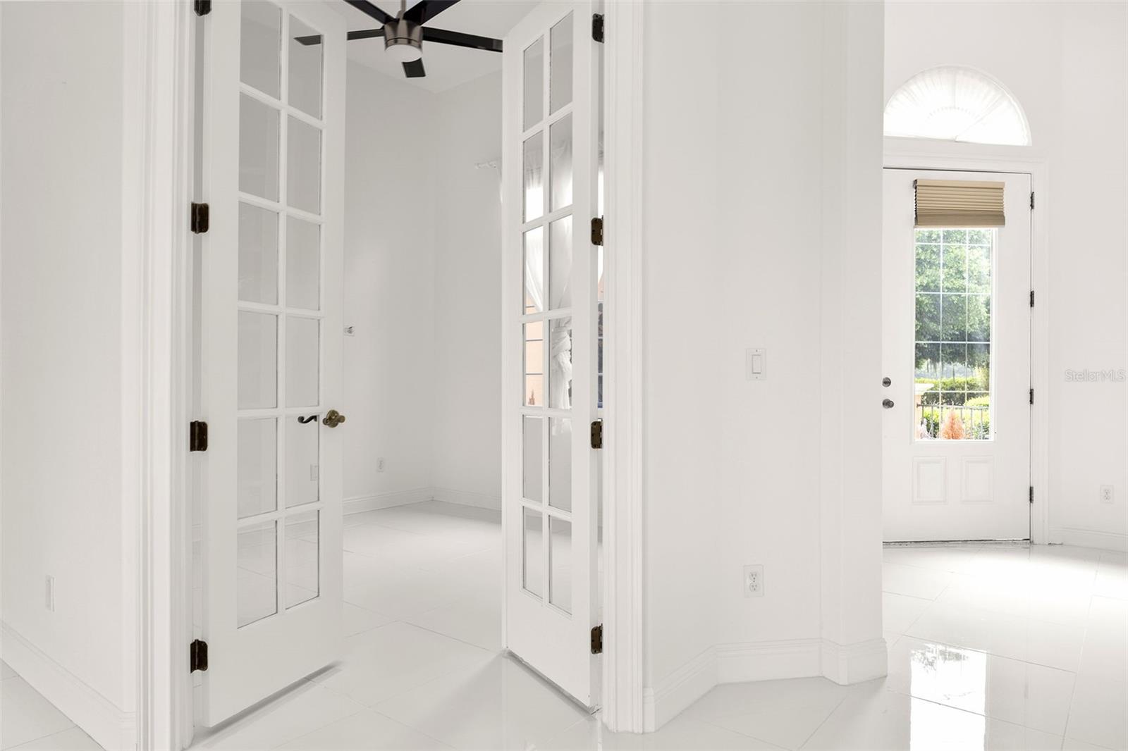 Image 36 of 49 For 39539 Harbor Hills Boulevard