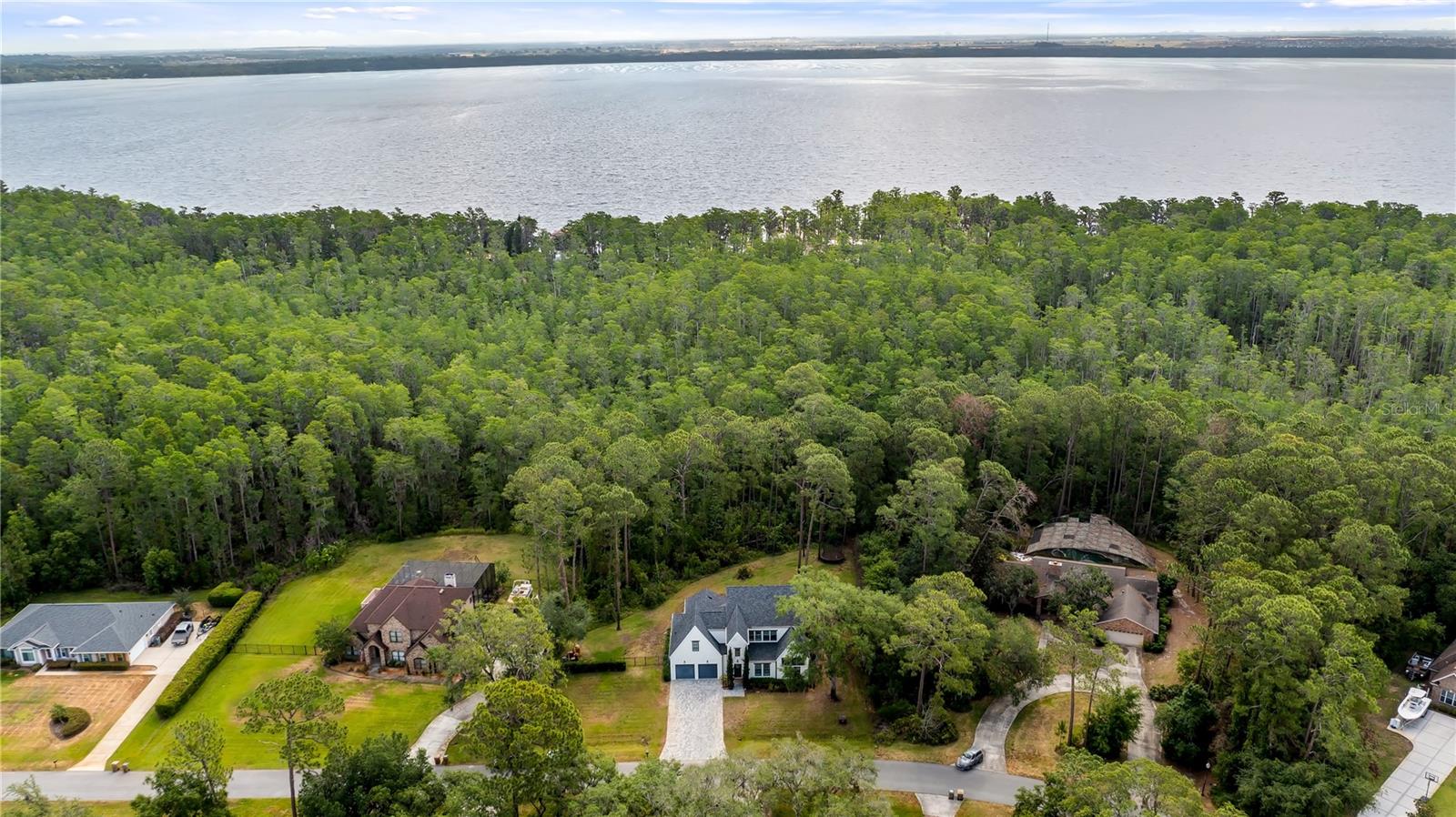 Image 5 of 60 For 9134 Mossy Oak Lane