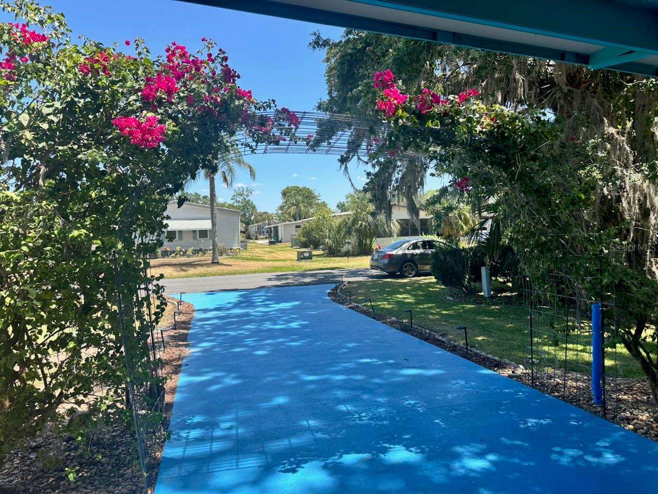 Image 3 of 52 For 46 Seminole Path