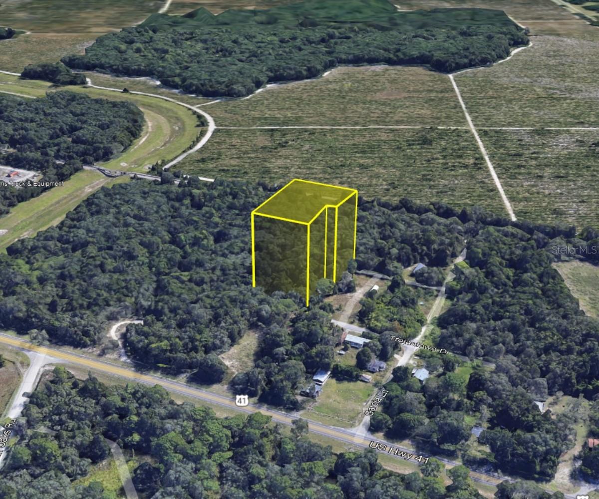 Image 8 of 8 For Tbd Putter Lane