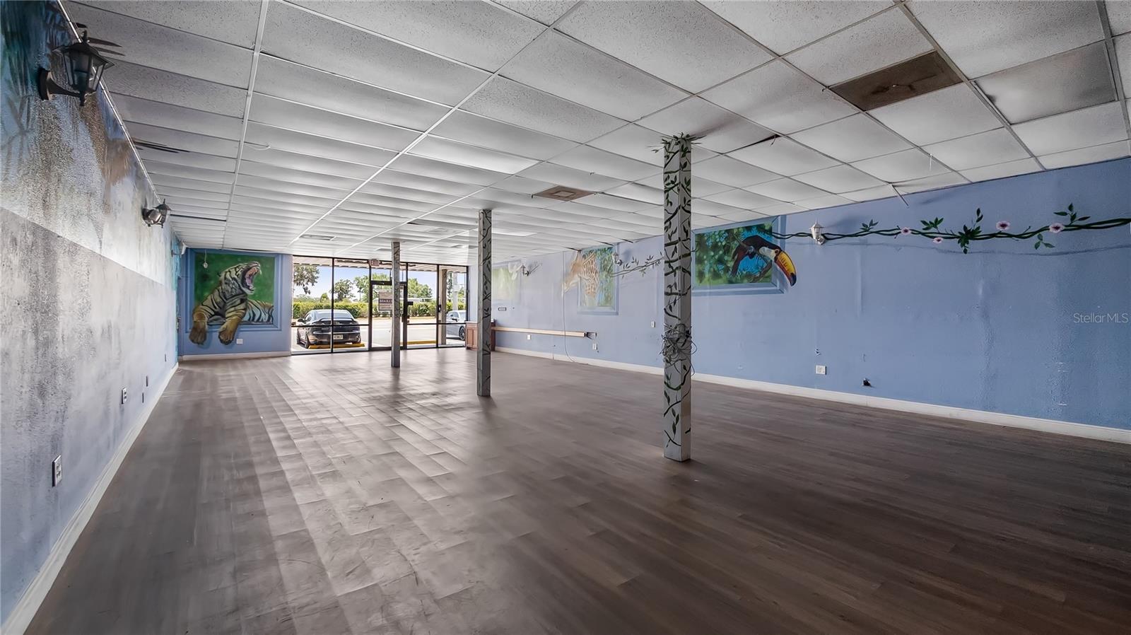 Image 18 of 27 For 324 Burleigh Boulevard