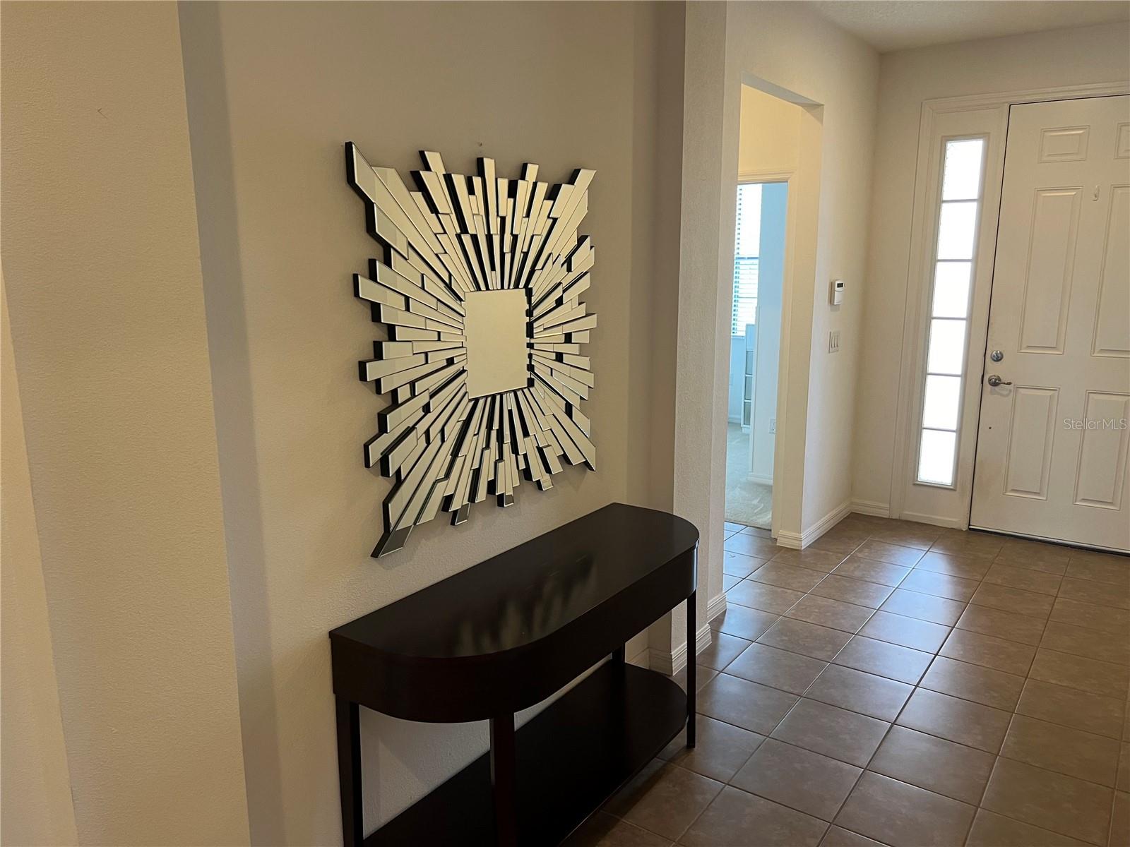 Image 2 of 22 For 2529 Rosemont Circle