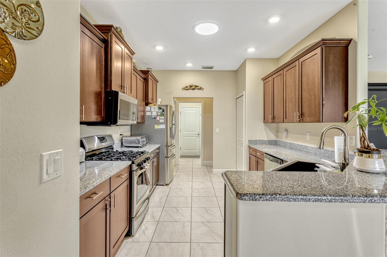 Image 16 of 63 For 5818 Greenbriar Loop