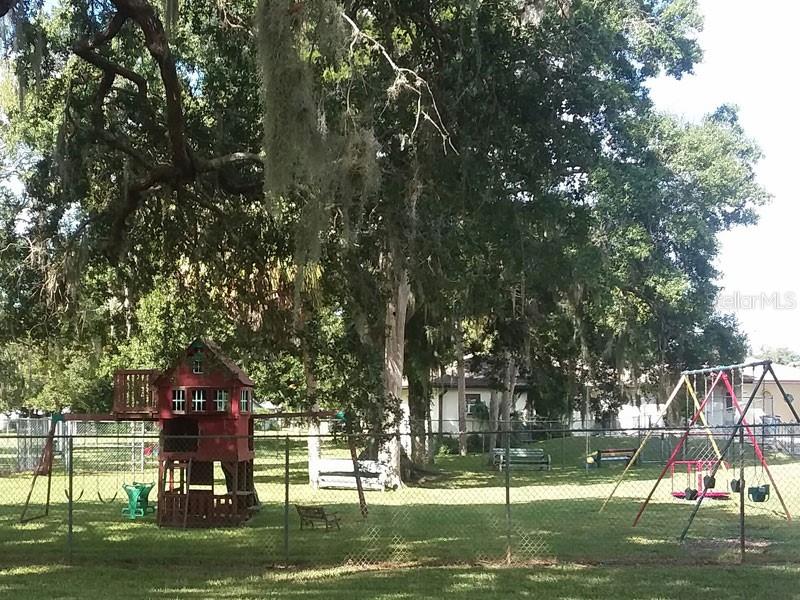 Image 7 of 10 For 4618 Sawgrass Circle