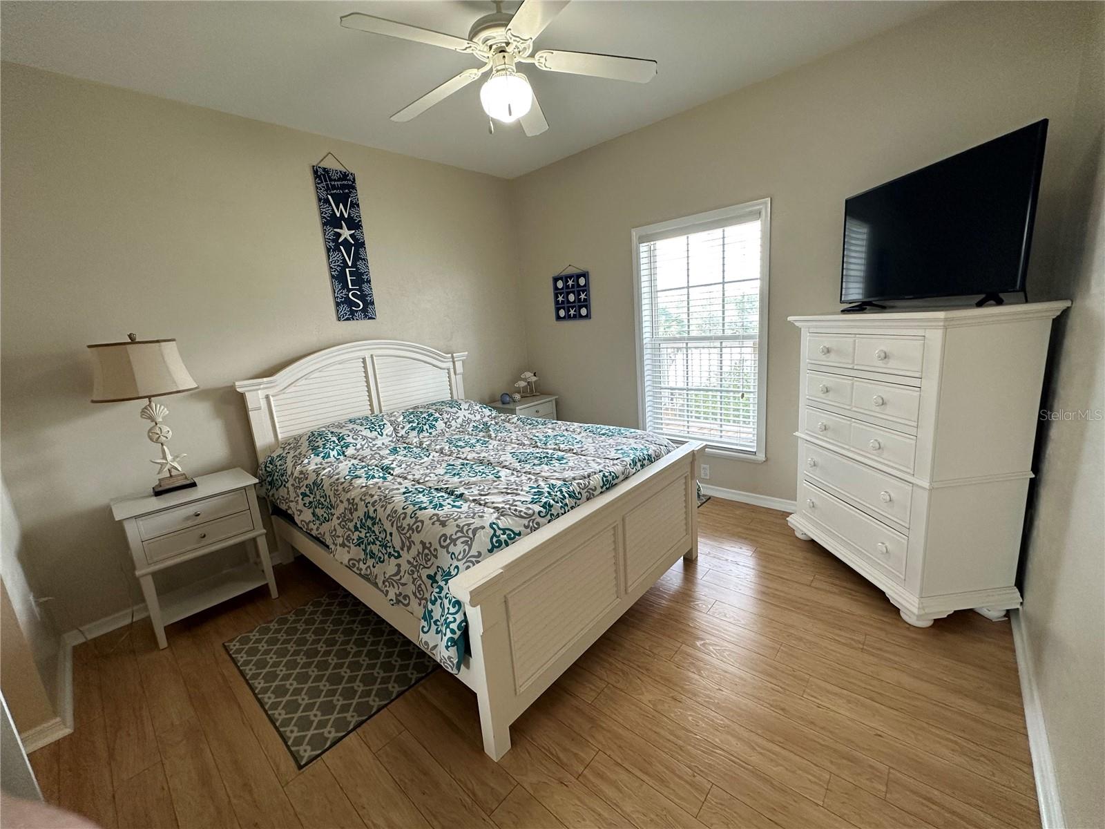 Image 24 of 37 For 54 910 Avenue 210-3