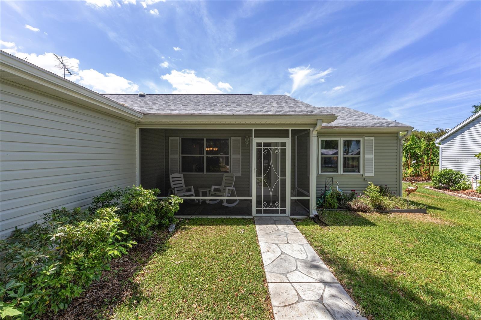Image 3 of 47 For 923 Oleander Street