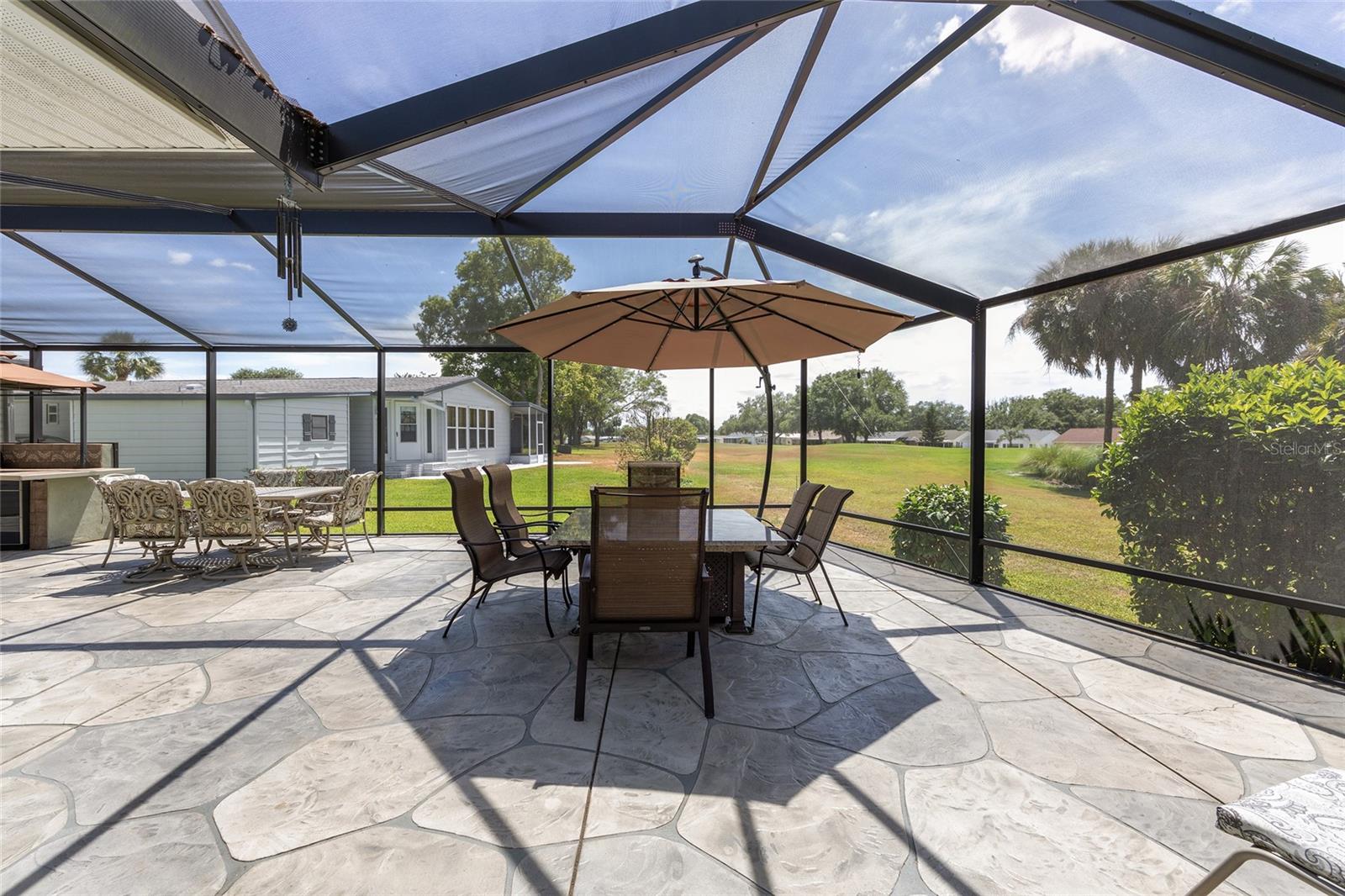 Image 38 of 47 For 923 Oleander Street