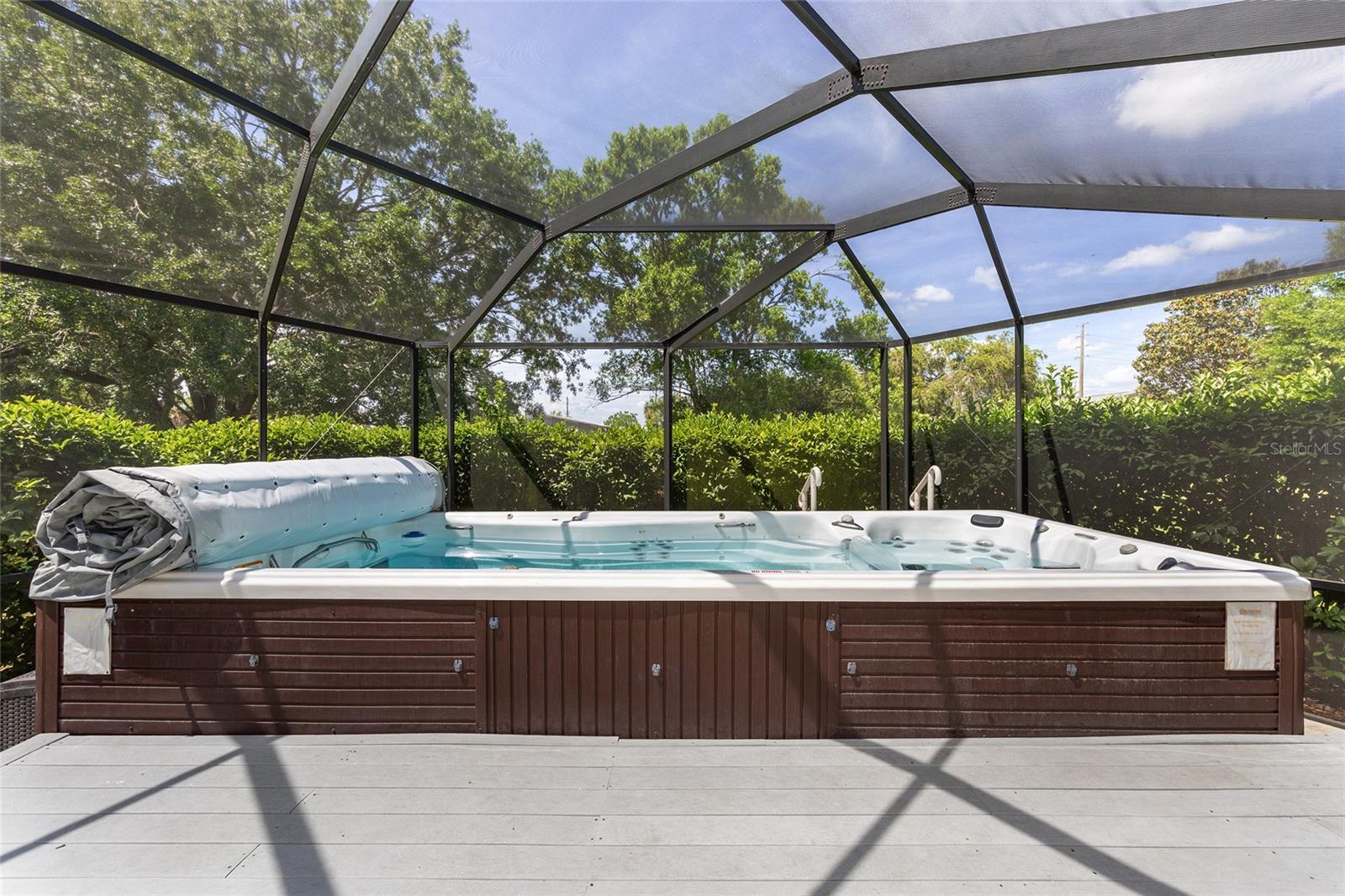 Image 42 of 47 For 923 Oleander Street