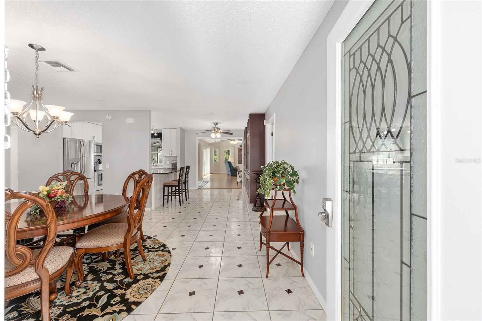 Image 5 of 47 For 923 Oleander Street