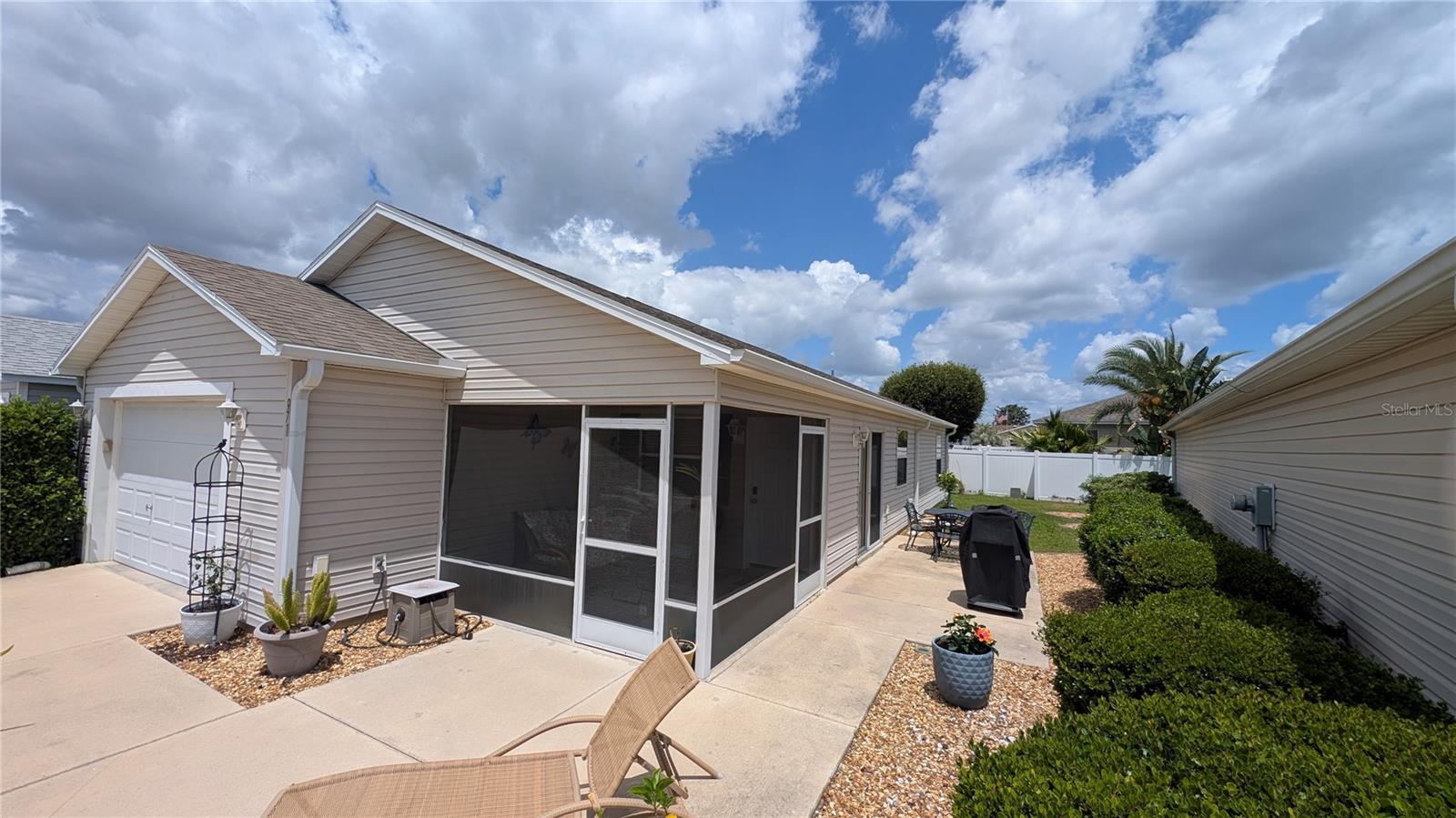 Image 4 of 32 For 971 Margaux Trail