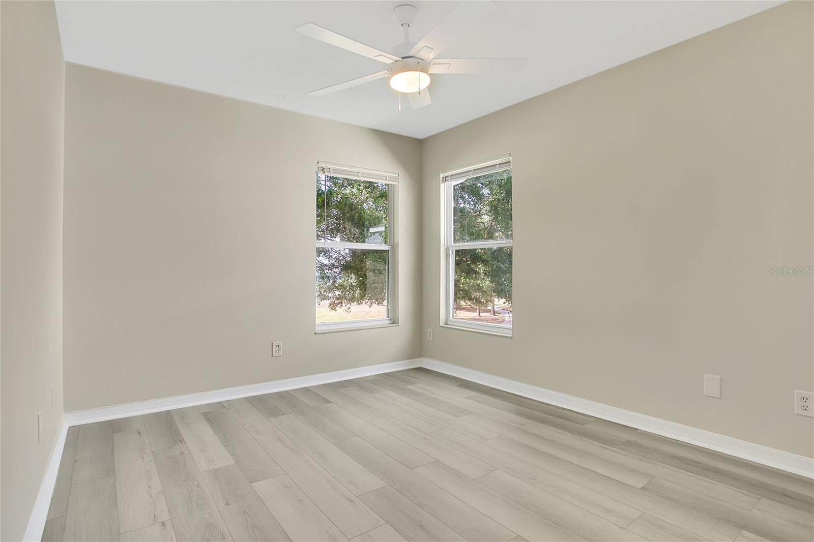 Image 20 of 41 For 3842 Beacon Ridge Way