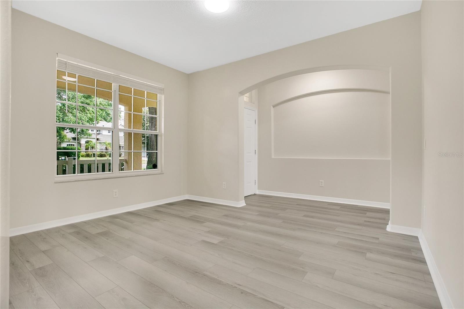 Image 7 of 41 For 3842 Beacon Ridge Way