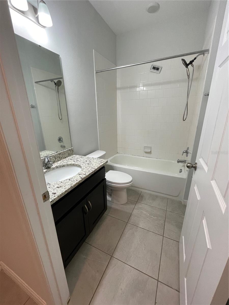 Image 15 of 16 For 29274 Armoyan Boulevard