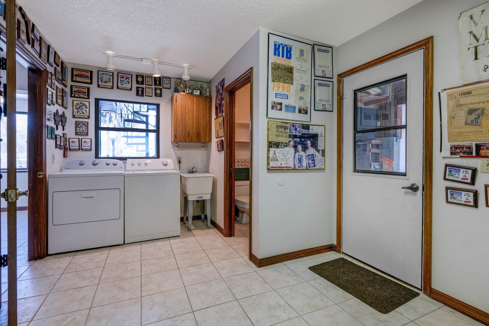 Image 44 of 68 For 5339 Kings Court
