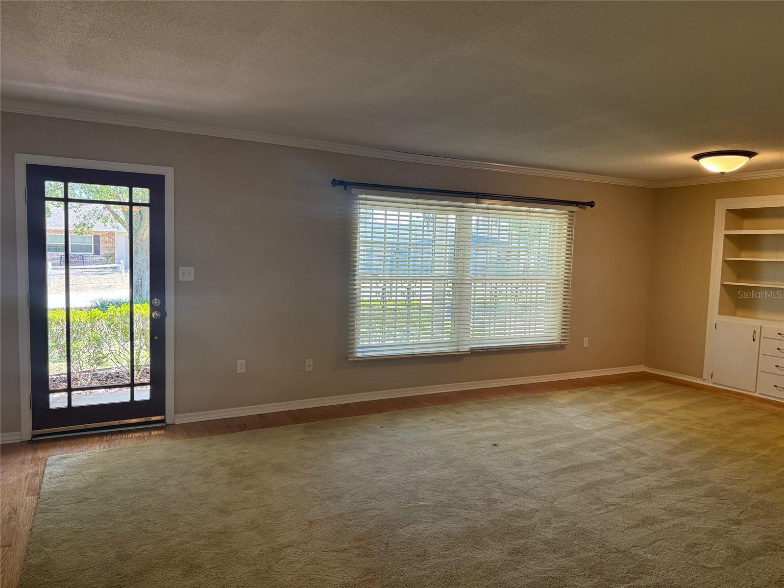 Image 2 of 17 For 619 Seminole Avenue