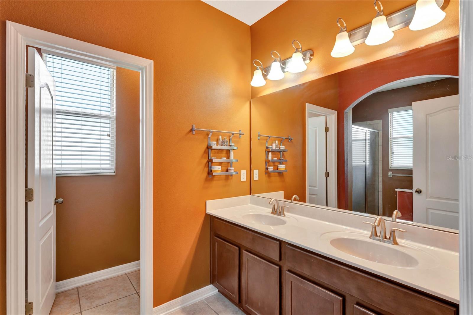 Image 13 of 38 For 15322 Veramonte Way