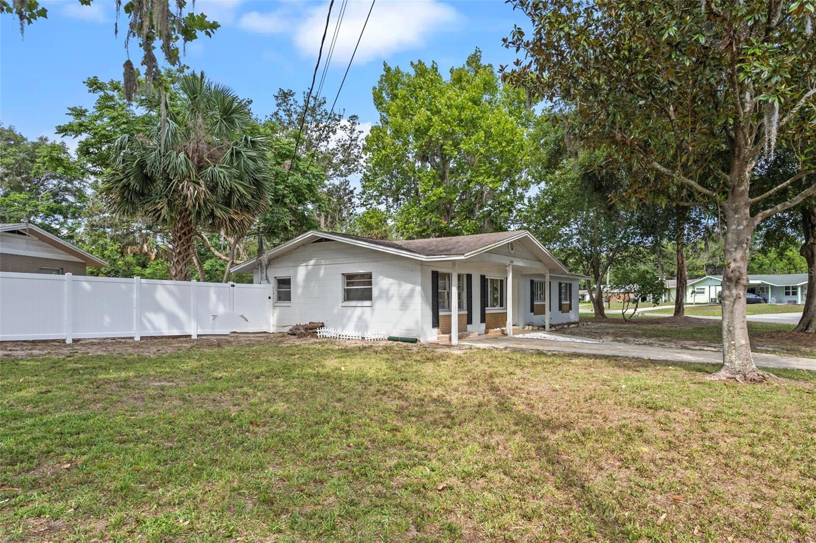 Image 16 of 21 For 6808 Fern Circle